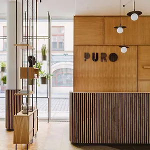 Puro Stare מלון